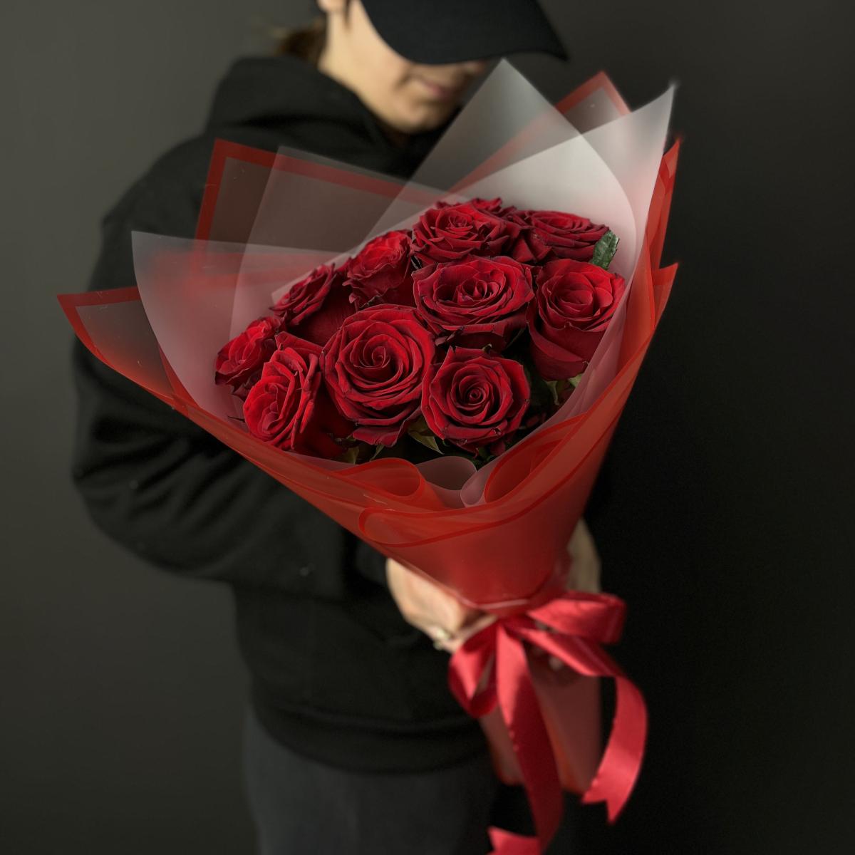 Композиция из красных роз 40 см