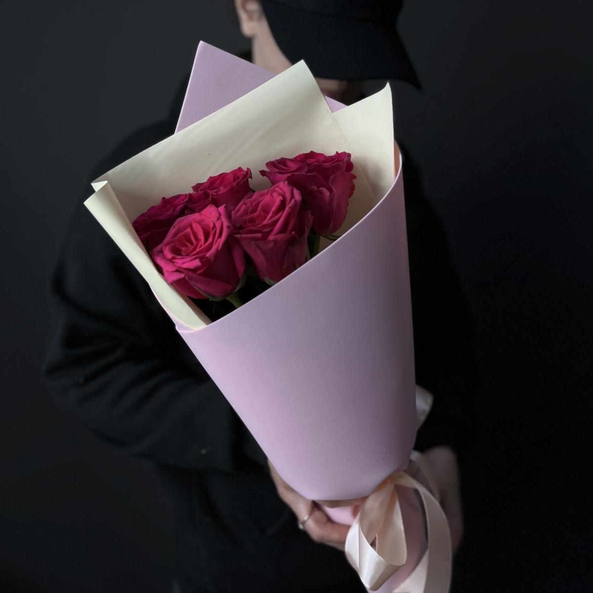 40 см Розовые розы (Эквадор)